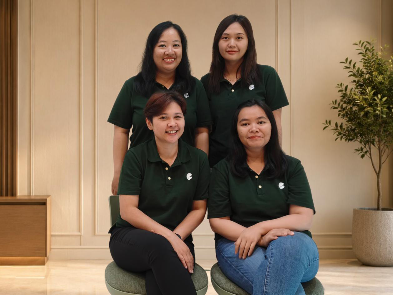 RIM English Center team
